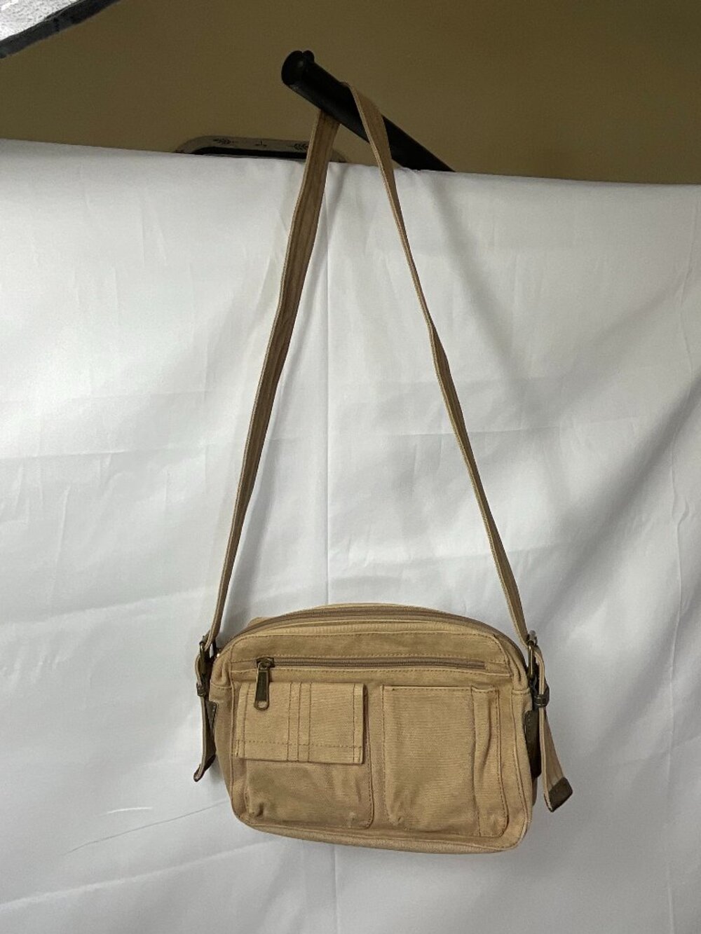Fossil Tan Beige Multi-Pocket Crossbody Bag
